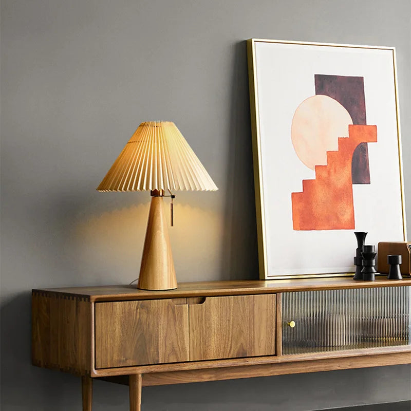 Retro Solid Wood Table Lamp Nordic Vintage Pleated Bedroom Bedside Desk Reading Decorative Wooden Desk Lamp E27 Socket
