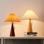Retro Solid Wood Table Lamp Nordic Vintage Pleated Bedroom Bedside Desk Reading Decorative Wooden Desk Lamp E27 Socket