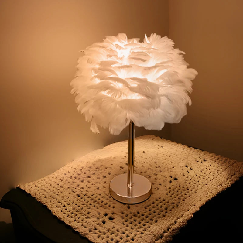 White Feather Lamp with Plug Powered Modern Table Lamp Cute Romantic Bedside Light for Girl Room Childrens Room Wed Decorat