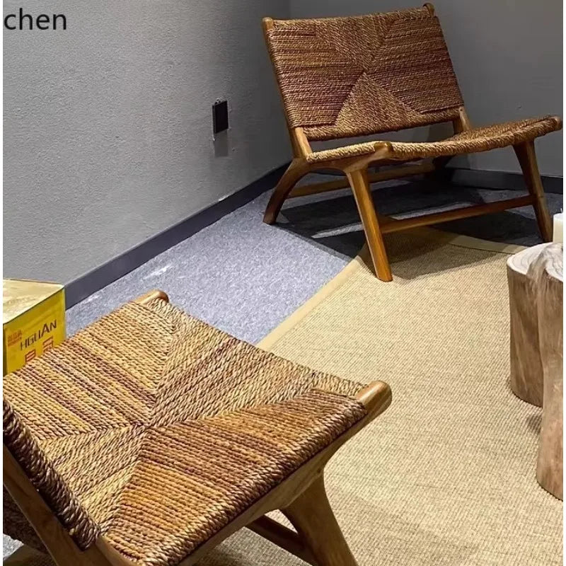 PYH Retro Rattan Woven Recliner Solid Wood Single Sofa Chair for Homestay Hotel Home Use Leisure Chair