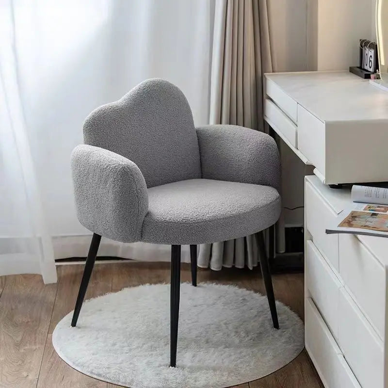 Nordic Makeup Chair Girls Bedroom Simple Backrest Chair Modern Light Luxury Dresser Stool Special High-End Manicure Chairs