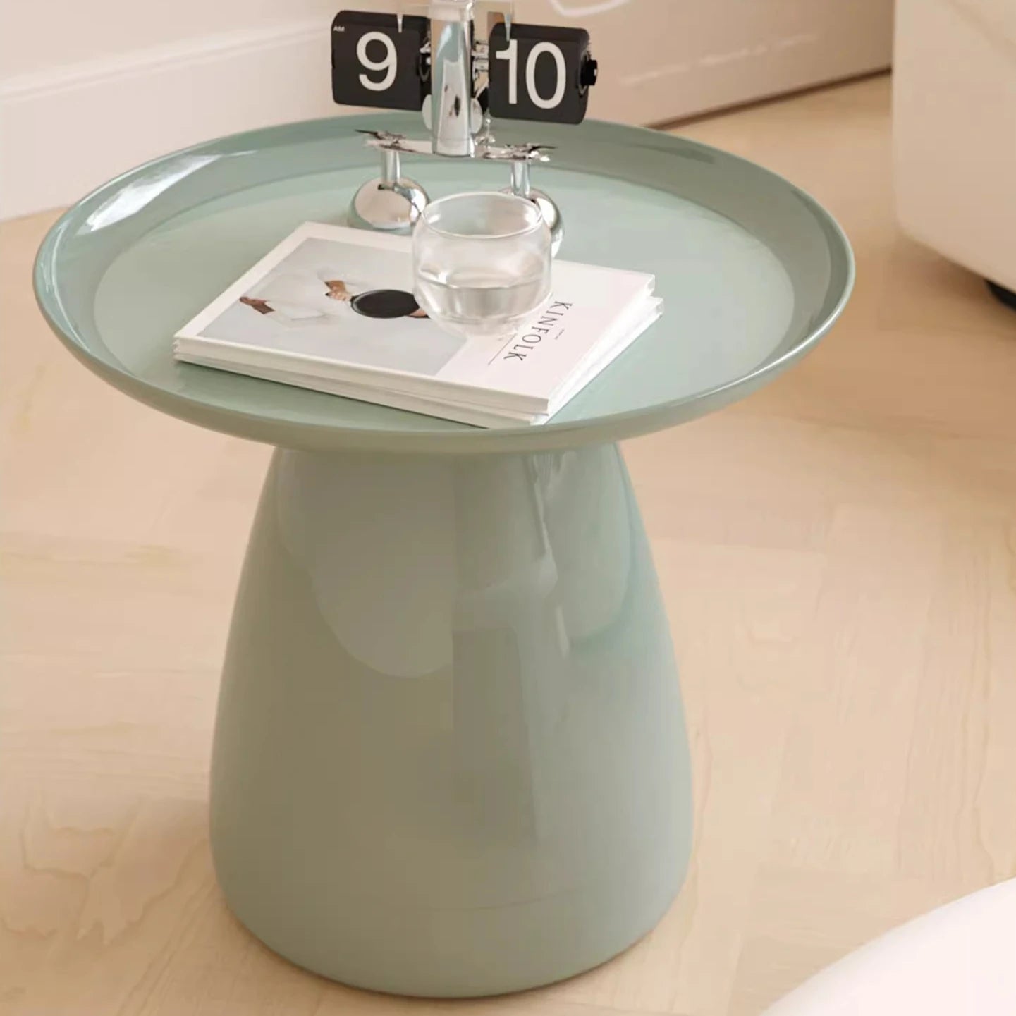 Nordic Bedside Table Simple Modern Bedroom Home Storage Simple Bedside Tables Creative round Leisure Small Coffee Tables
