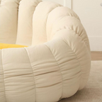 Detailed fleece texture of the flower-shaped bean bag