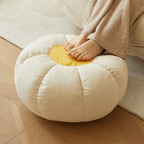 Curved footrest of the flower-shaped bean bag chair