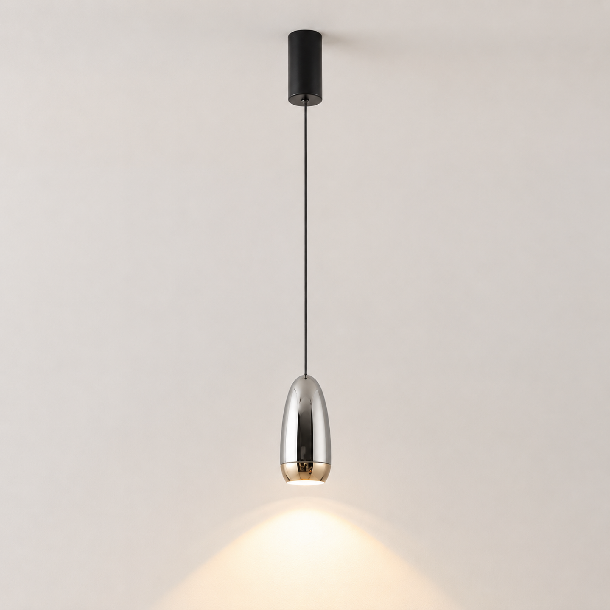 Industrial aluminum bullet LED pendant ceiling light in black