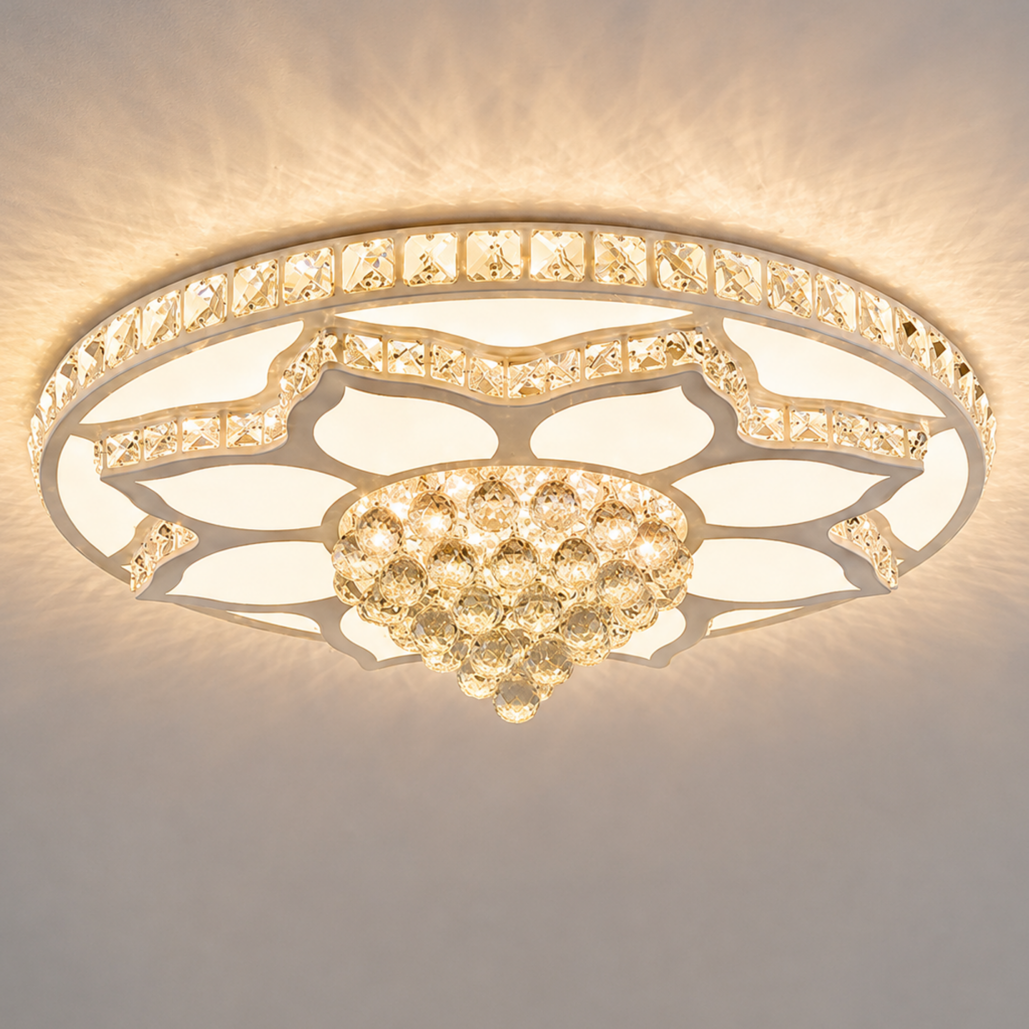 Luxury round crystal LED flush mount ceiling light
