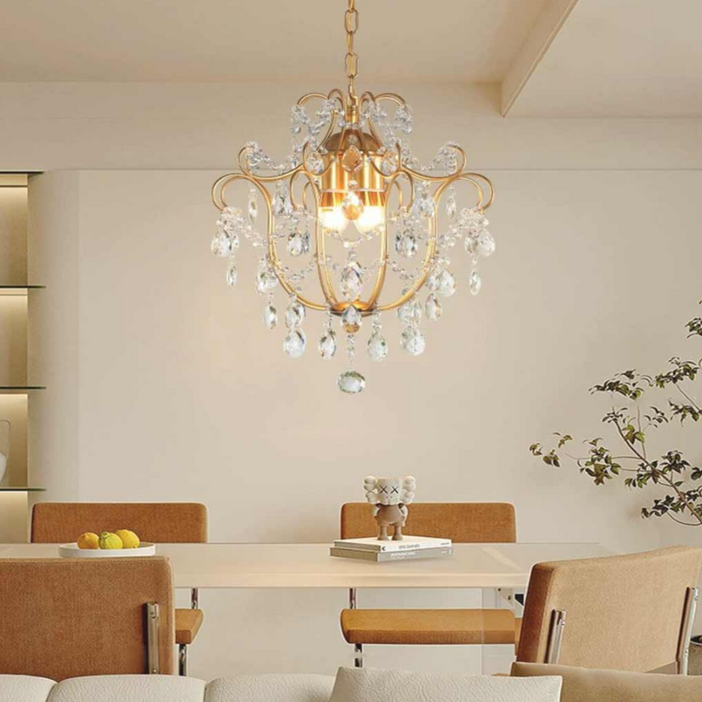 Luxury vintage crystal glass pendant ceiling light above a dining table
