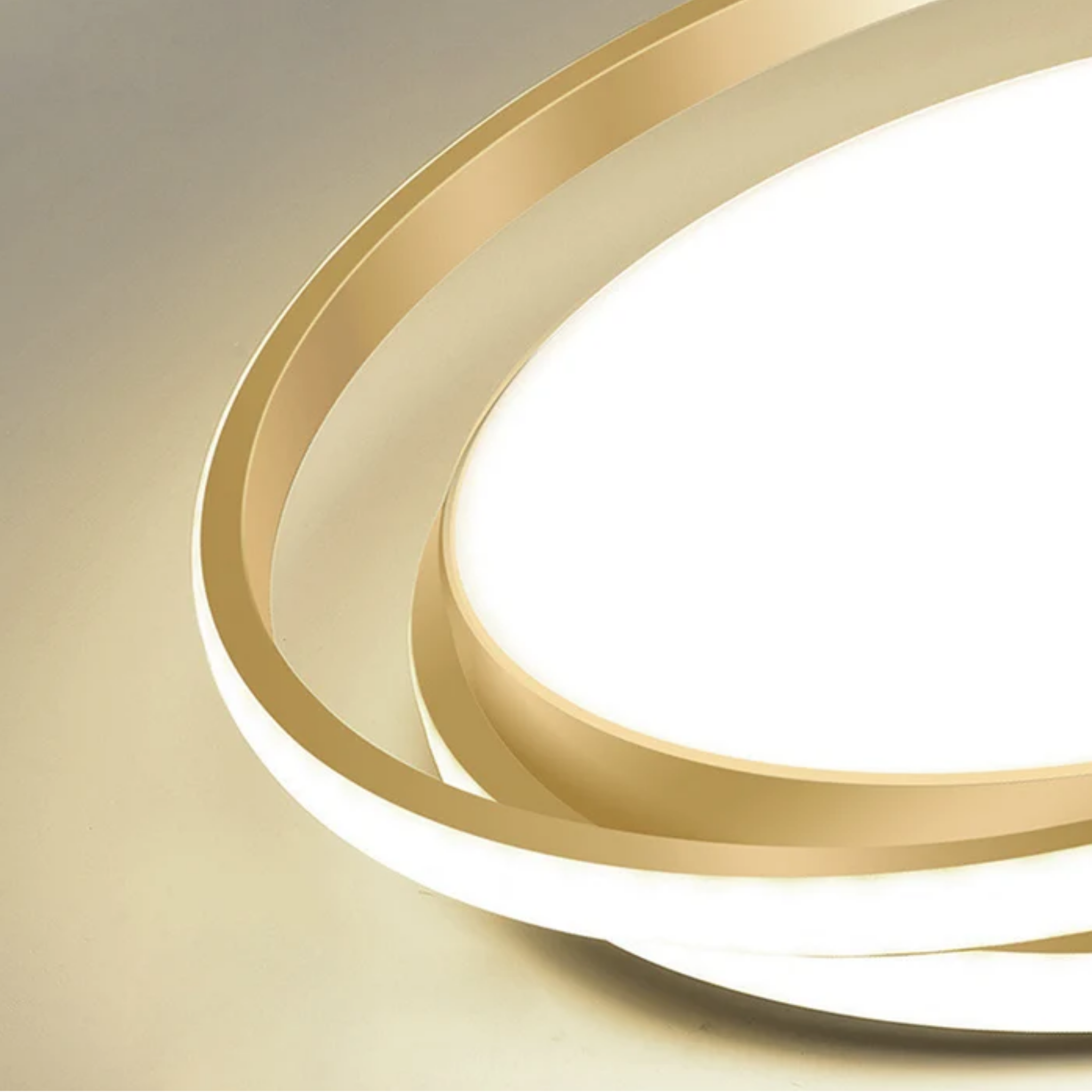 Close-up of the double round LED ring design