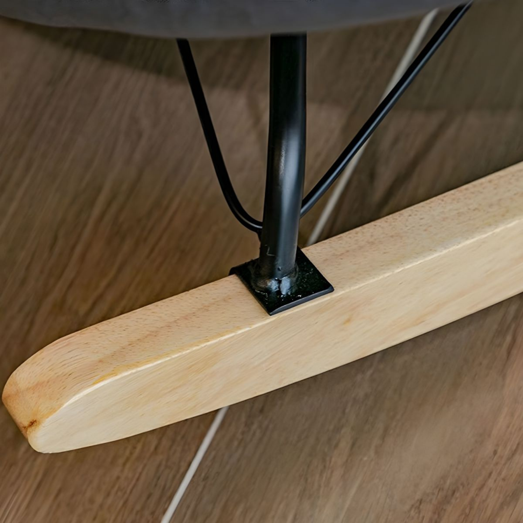 Detais of the modern leisure chair with curved backrest and rocking base
